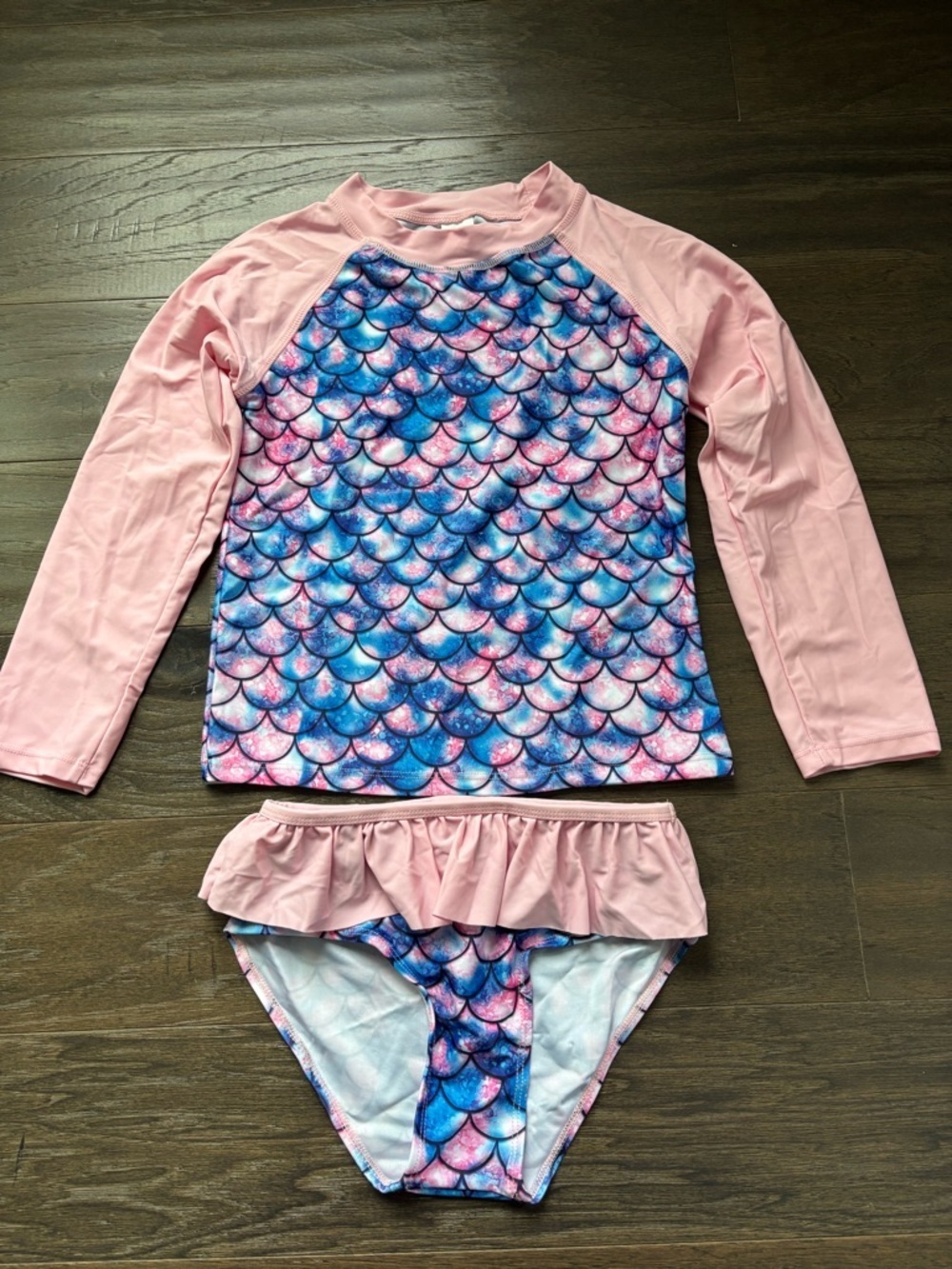 Kanu Surf UPF  50+ protection Rashguard top,ruffle bottom,mermaid scale pattern